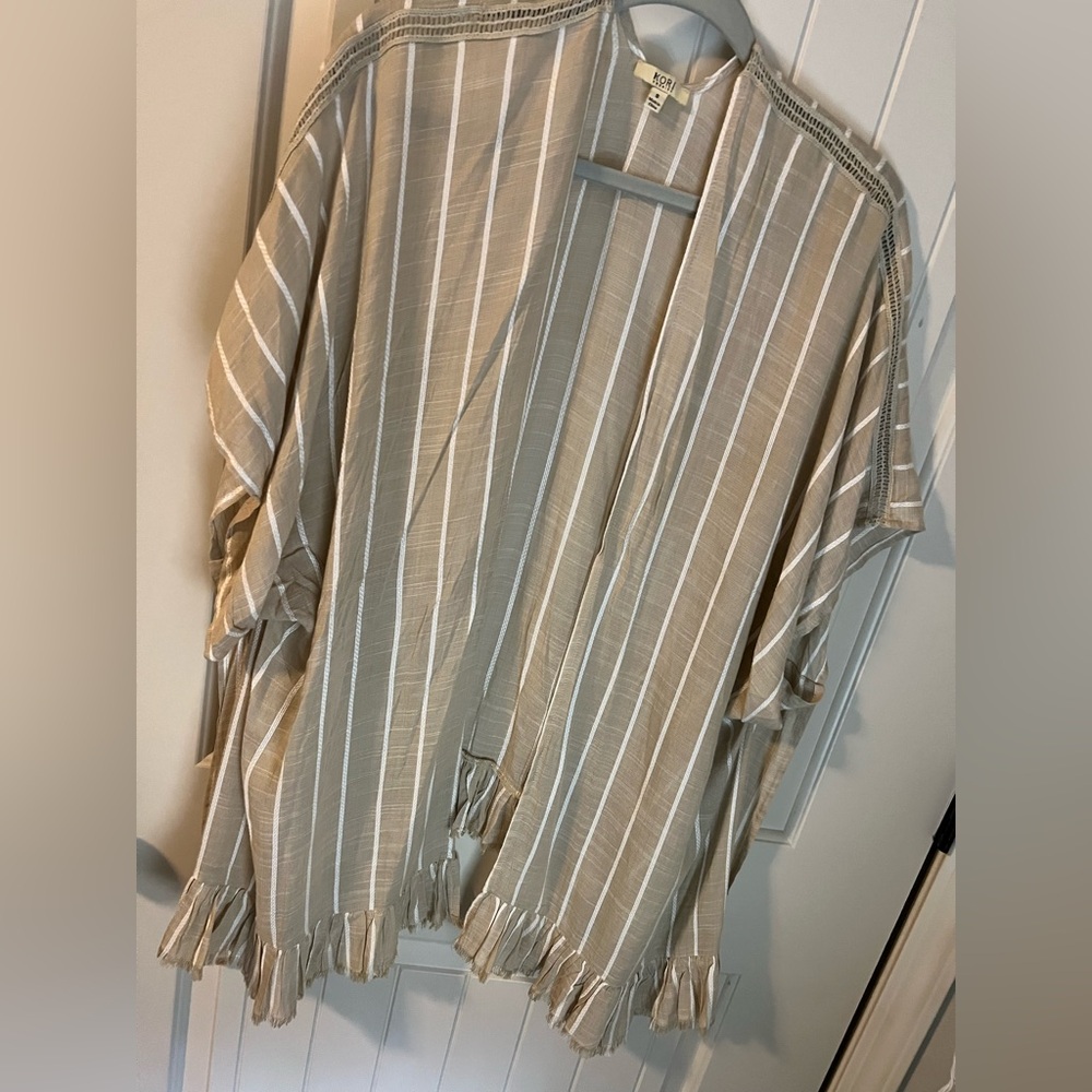 Striped Beige and White Kimono